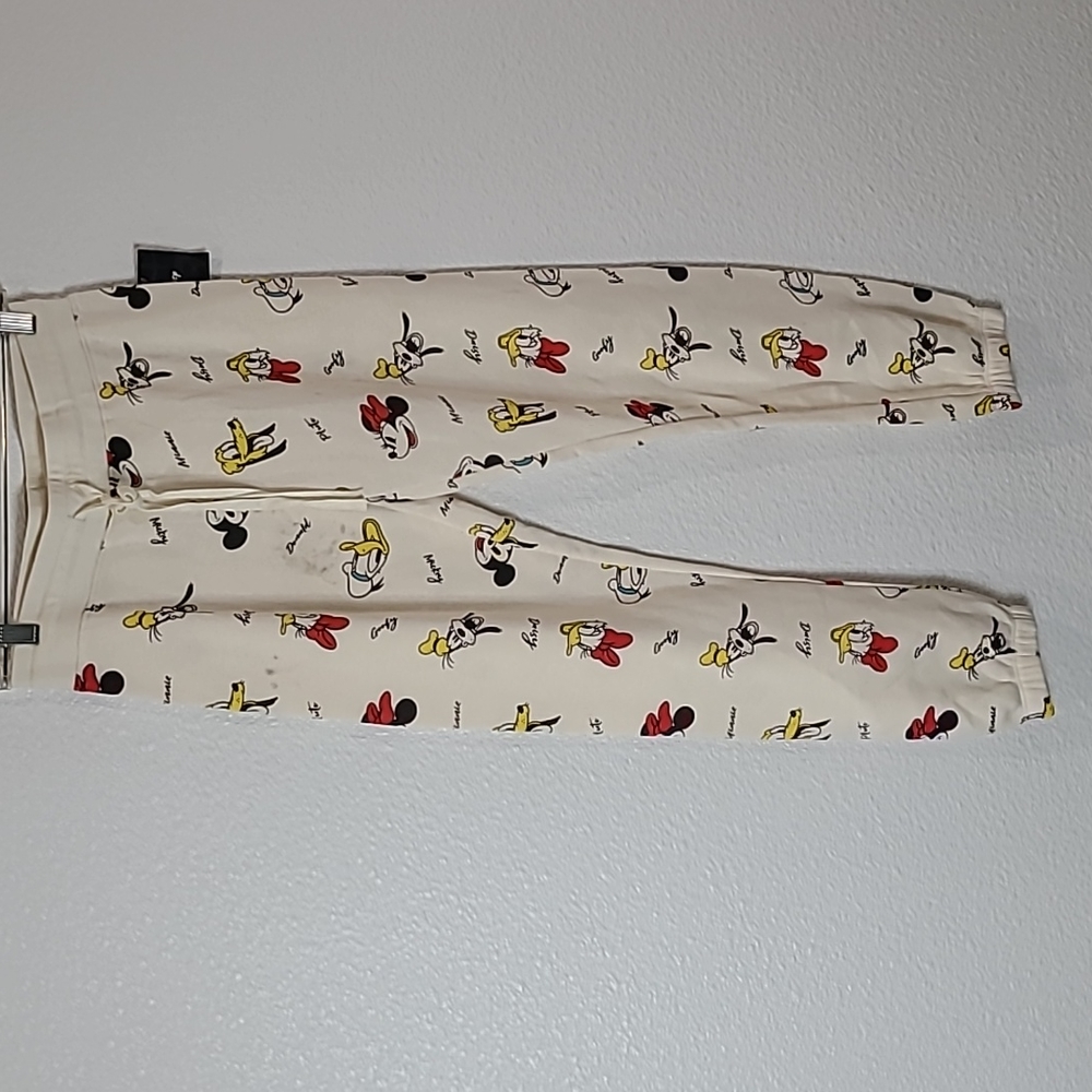 NWT Disney jogger sweatpants small
